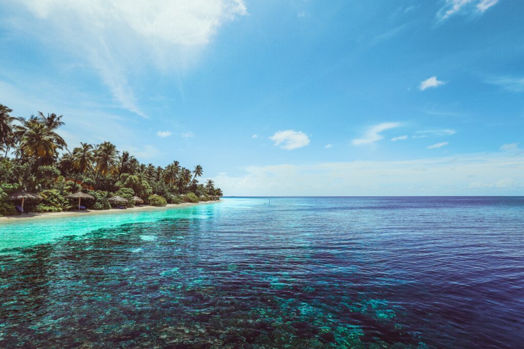 Top 5 des destinations pour une lune de miel en Asie 1 Voyage de noces Maldives
